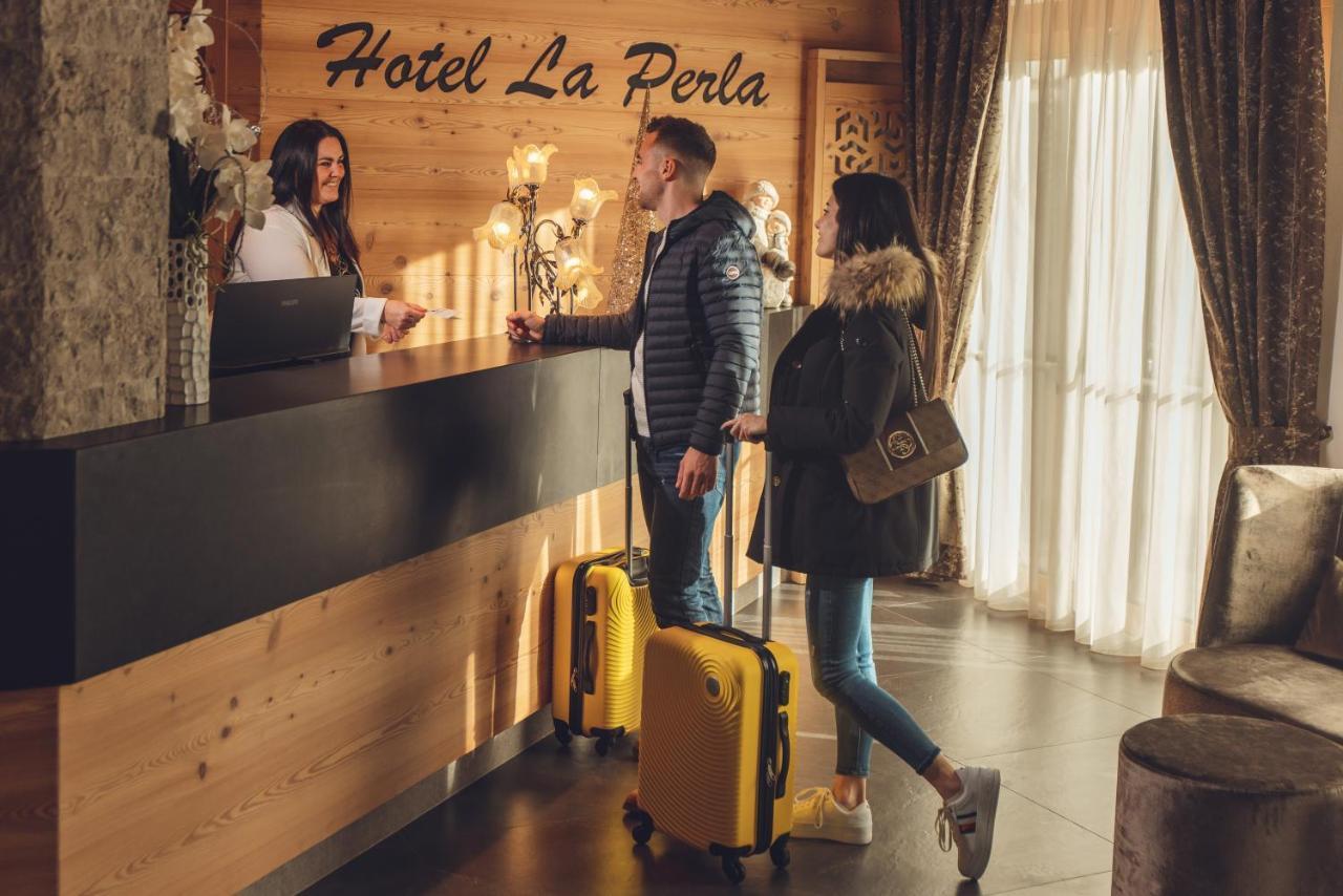 Hotel La Perla Andalo Exterior photo